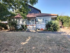 43 Littlebury Gn